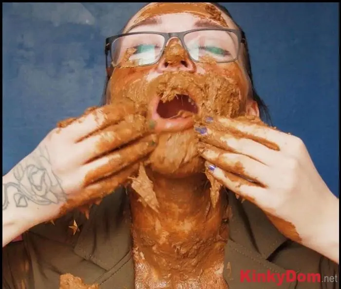 SweetBettyParlour (Into The Shit Deep - 4K UltraHD) [wmv / 605 MB] - Scat Download