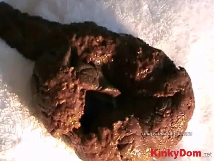 Ana Didovic (In Da Bed - SD) [mp4 / 18.6 MB] - Scat Download