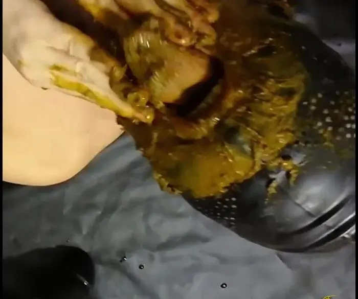 GodessToilet (Bizarre Action With Silicone - FullHD 1080p) [mp4 / 1.17 GB] - Scat Download