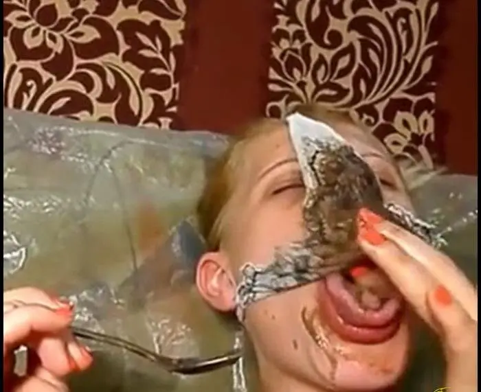 Dirty Barbara (My GF Poop in Panty and Eat Shit - FullHD 1080p) [mp4 / 338 MB] - Scat Download