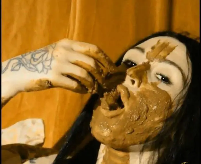 Sweet Betty Parlour (Animal Magnetism Girl in the shit! WHATSweet Betty Parlour - FullHD 1080p) [mp4 / 644 MB] - Scat Download