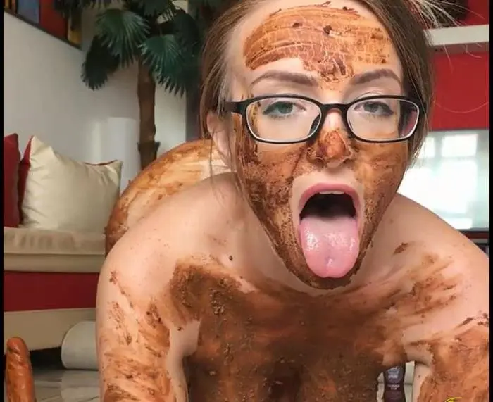 JosslynKane (Sitty Lotion All Over my Body - FullHD 1080p) [mp4 / 1.85 GiB]