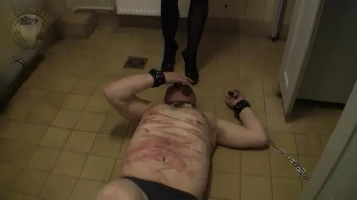Leatherdyke (Scatting_1019 - HD 720p) [mp4 / 200 MB] - Scat Download