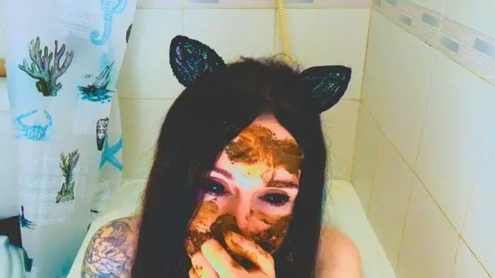 DirtyBetty (Transform into Hot shitty MOUSE - FullHD 1080p) [wmv / 349 MB] - Scat Download