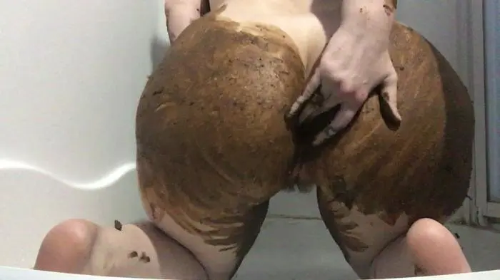 ChubbiBunni (So Horny Smear - HD 720p) [mov / 471 MB] - Scat Download