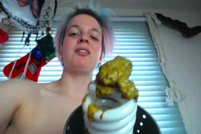 kalasextoncb (Wet Massive Load 3 - SD) [mov / 251 MB] - Scat Download