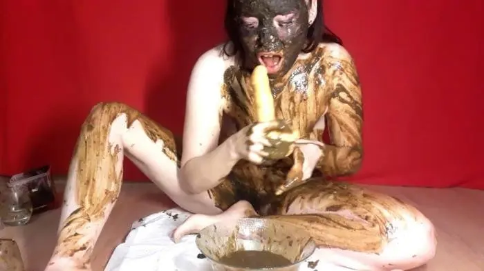 ScatLina (Three shitty vomit - FullHD 1080p) [mp4 / 1.24 GB]