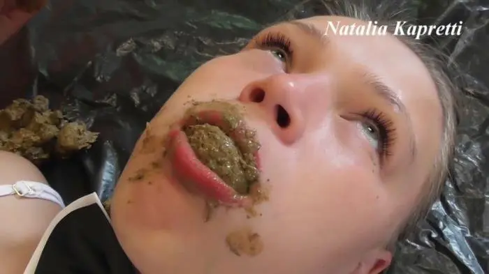 Mistress (Eat shit don’t get distracted - FullHD 1080p) [mp4 / 1.43 GB]
