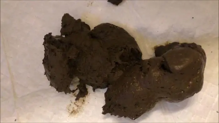 TinaAmazon (Black boots standing shit over you - FullHD 1080p) [mp4 / 363 MB] - Scat Download