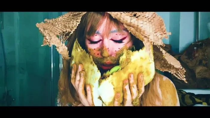 DirtyBetty (Vegetable Scat Magistr 23lvl - UltraHD 4K) [mp4 / 427 MB]