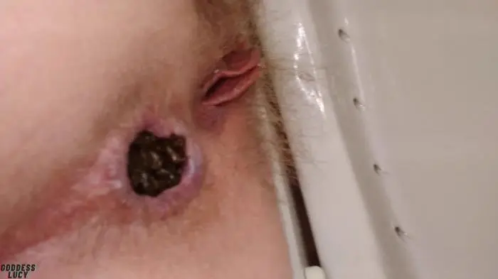 Goddesslucy (POTD Hard slow mucous covered poop - FullHD 1080p) [mp4 / 183 MB] - Scat Download