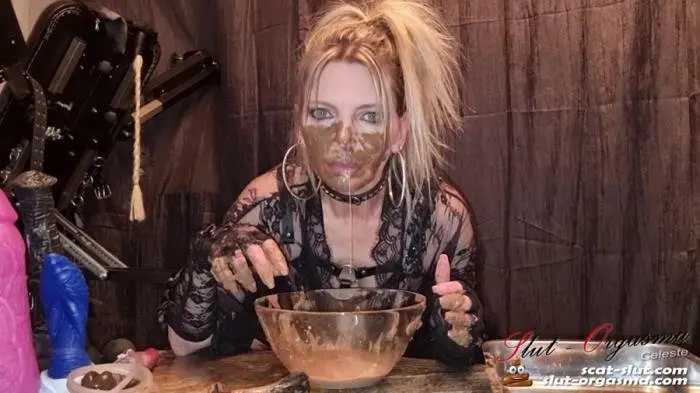 SlutOrgasma (Scat swallowing and puke show - FullHD 1080p) [mp4 / 1.72 GB] - Scat Download