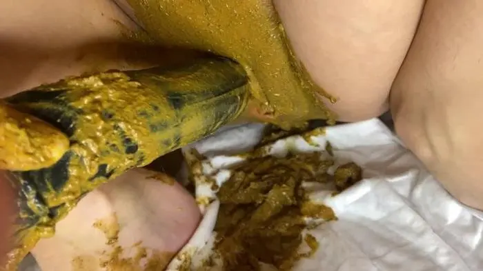 p00girl (Dirty fisting pussy smeared in shit - FullHD 1080p) [mp4 / 411 MB] - Scat Download