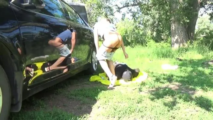 Annalise (Shit in the Moth Near the River - UltraHD 2K) [mp4 / 875 MB] - Scat Download