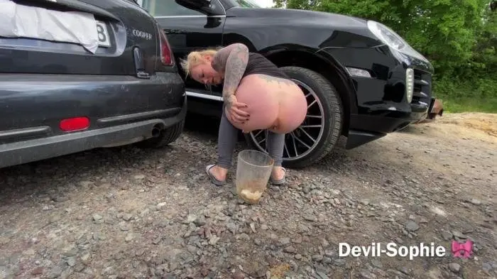 Devil Sophie (Robert deine Carmen must divorce - UltraHD 4K) [mp4 / 218 MB] - Scat Download