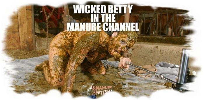 Betty (Wicked Betty in the manure channel - HD 720p) [mp4 / 642 MB]
