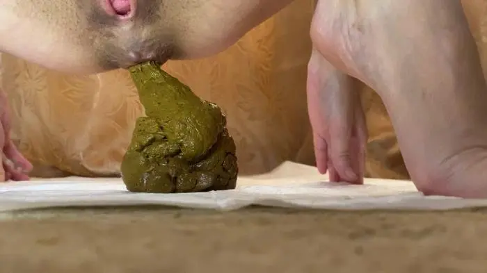 p00girl (Nice big hole shit - FullHD 1080p) [mp4 / 91.4 MB]