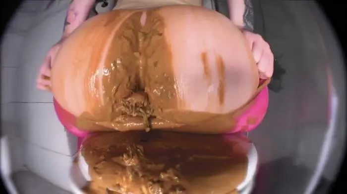 DirtyBetty (WILD Huge Diarrhea - FullHD 1080p) [mp4 / 322 MB] - Scat Download