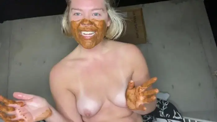 Foxness (Poop smears datm dirty anal - FullHD 1080p) [mp4 / 1.39 GB] - Scat Download