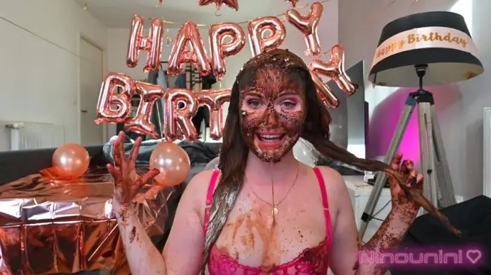 Ninounini (BIRTHDAY CAKE (PUKE): I eat a shitty cupcake! - FullHD 1080p) [mp4 / 2.86 GB] - Scat Download