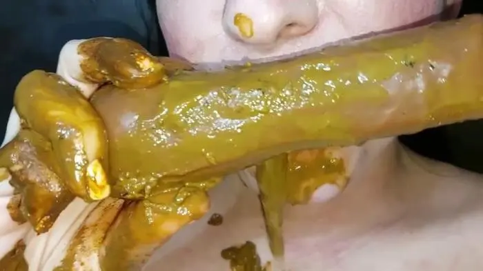 LADYCATX (Vomiting, droppings and staining games - FullHD 1080p) [mp4 / 1.89 GB] - Scat Download