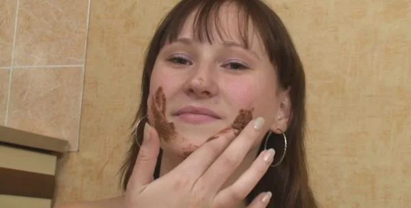 Masha (Private Scat - HD 720p) [wmv / 393 MB]