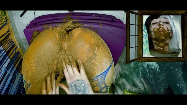 DirtyBetty (The smell always rises Scat Smearing - FullHD 1080p) [mp4 / 700 MB] - Scat Download