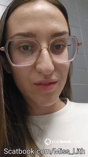 Miss Lith (Shitting 22 - SD) [mp4 / 65.4 MB] - Scat Download