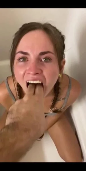 Lil Butt Lex (Salvaged Partial Videos - UltraHD 2K) [mp4 / 240 MB] - Scat Download