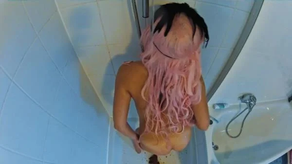 Mia Skye aka MiaRoxxx (Shower Voyeur Shit - HD 720p) [mp4 / 31.1 MB] - Scat Download