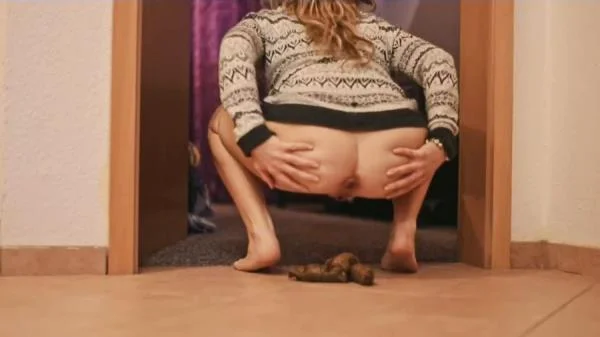 Going To Bed - HD 720p [mp4 / 11.2 MB] - Scat Download