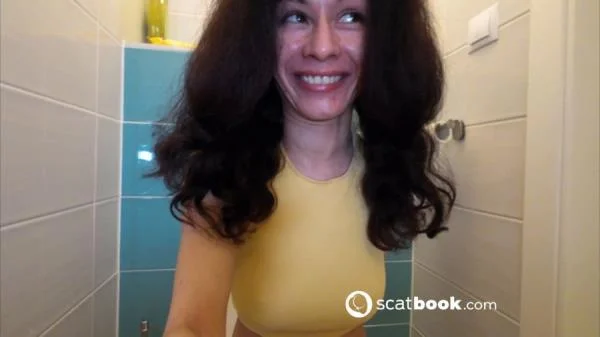 Stacy Bloom (Morning poo porcion, licking finger after my butt, licking toilet - UltraHD 4K) [mp4 / 644 MB] - Scat Download