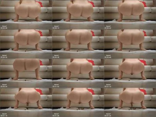 NatashaF (I shit on my dog's mat! - HD 720p) [mp4 / 3.95 MB]