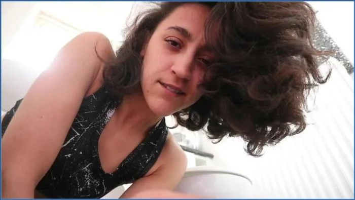 Ella Dearest (TOILET SLAVERY POO - HD 720p) [mp4 / 36.02 MB]