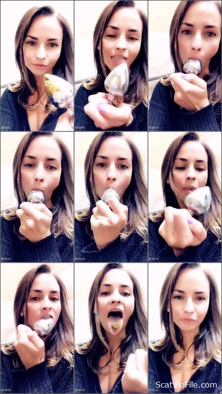 LilbuttLex Licks Her Butt Plug Clean with Real Fisting and Scat Action screenshot