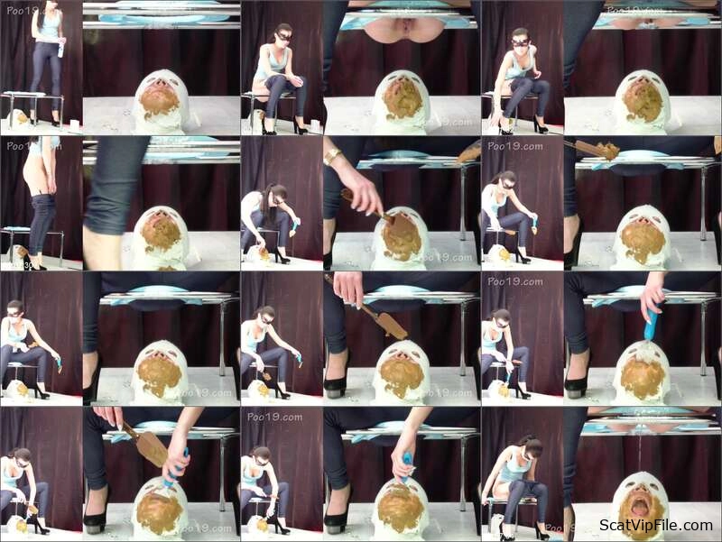Milana Smelly's Wild Shitting Clip with Heavy Verbal Humiliation and Vomit screenshot