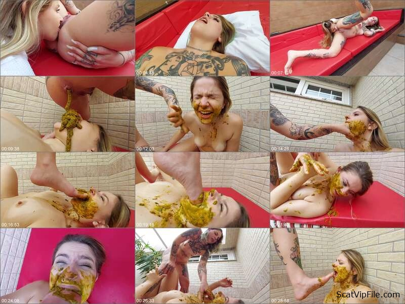 Scat Princess Facesitting and Peeing in German Fetish Clip screenshot