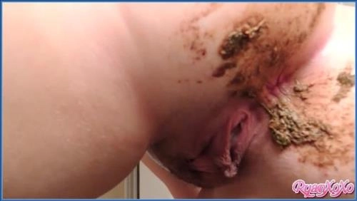 Goddess Ryan Gets Nasty in Extreme Smeared Poo Ass Action - Scat Download