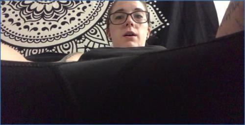 Missellie Delivers rough Puke and Pooping Action - Scat Download