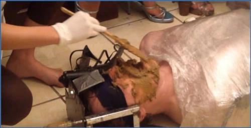 Denise in Femdom Scat: Mexican Dirty Enema and Toilet Slave Feeding - Scat Download