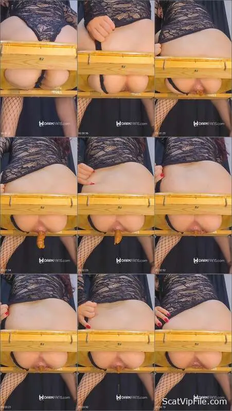 Hardcore Scat with Domina Marbella in Facesitting POV screenshot