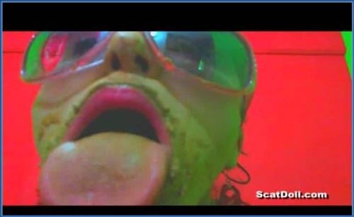 Shit Eating Scat Porn Video with Doll Play Time Pooping Clip - Scat Download