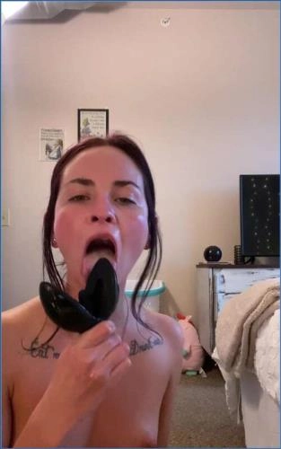 LilbuttLex Takes on Hardcore Fisting and Kaviar with Anal Gaper Plug - Scat Download