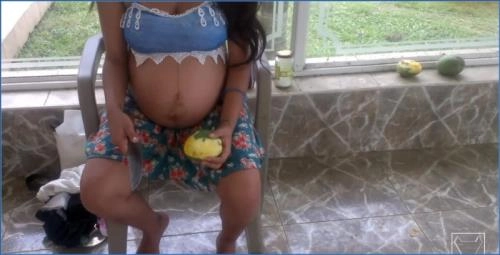 Scat Princess in Solo Scat and Pee While Pregnant - Scat Download