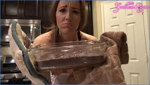Goddess Ryan's Massive Brownie Bake Shit & Feet Play clip - Scat Download