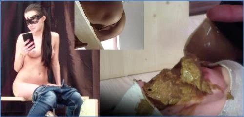 Milana Smelly's Shit Eating Video- Real Scat Action 💩 - Scat Download