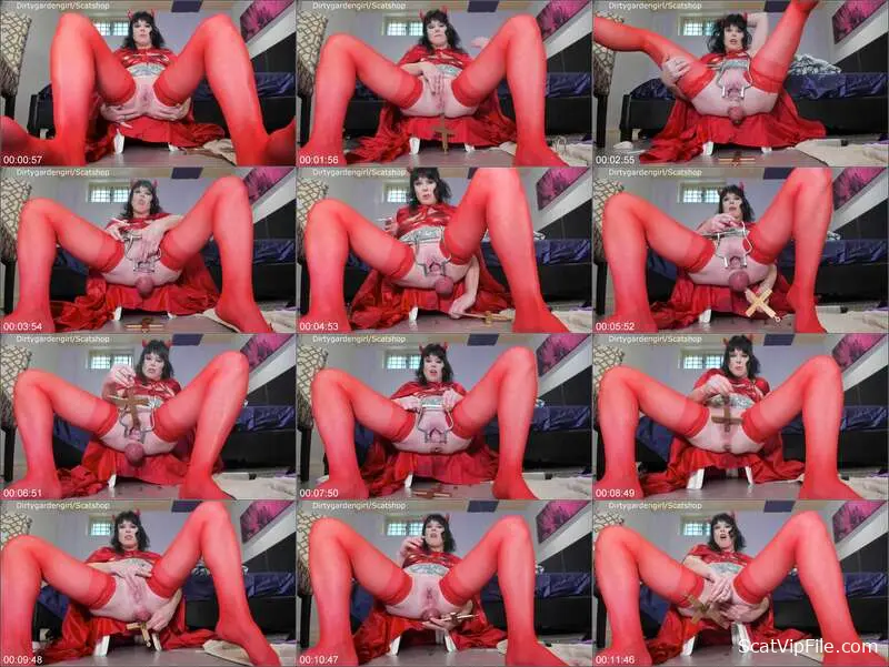 Scat Porn: Dirtygardengirl Brings extreme Smearing in Dirty Devil Clip screenshot