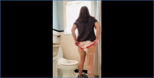 Layla Lee Defecates and Smears in Lacy Panties | ScatVipFile - Scat Download