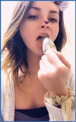 LilbuttLex Shows Off Her Fisting Skills in Mucky Scat Action - Scat Download