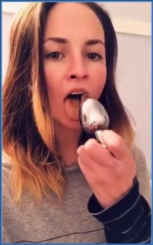 LilbuttLex Dominates with Butt Plugs, Fisting, and Extreme Gaping - Scat Download